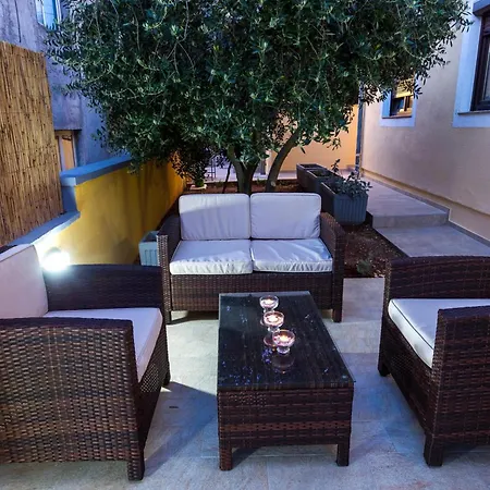 With Swimming Pool - 6128