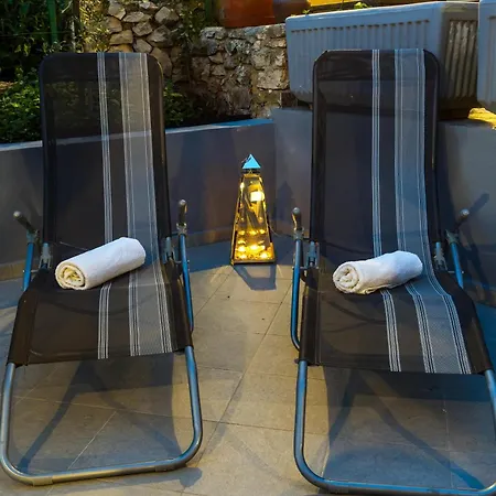 With Swimming Pool - 6128 דירה