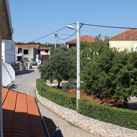 With Swimming Pool - 6128 דירה