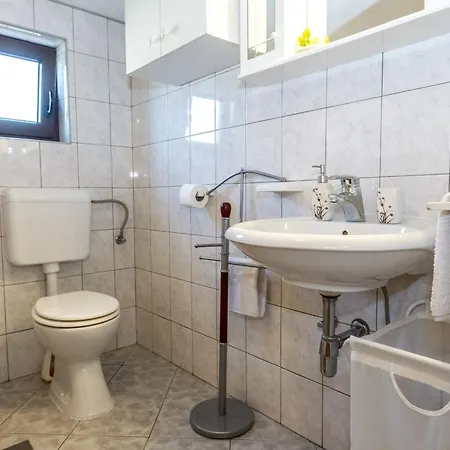 דירה With Swimming Pool - 6128 זאדאר